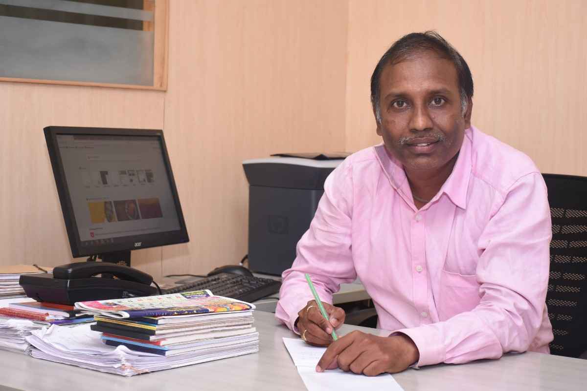 Dr.V.Srinivas Naresh